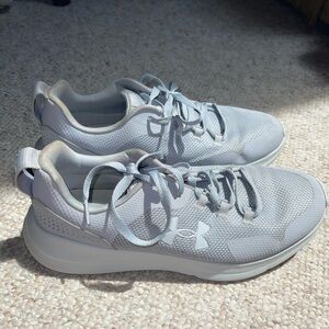 Under Armour sneakers women’s size 11 gray